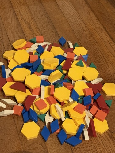 100 pieces geometric shapes - 100+,